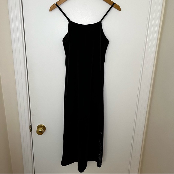 Vintage Velvet Floral Maxi Dress - Picture 7 of 8